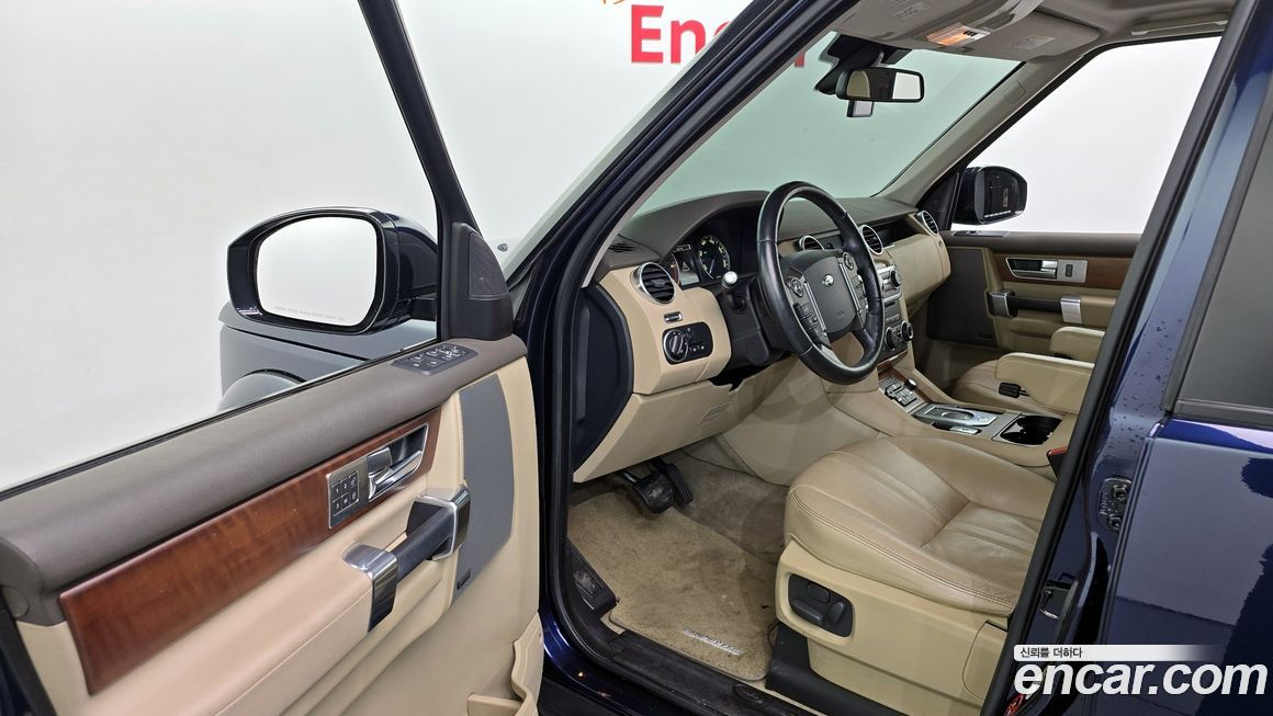 Land Rover Discovery 2016