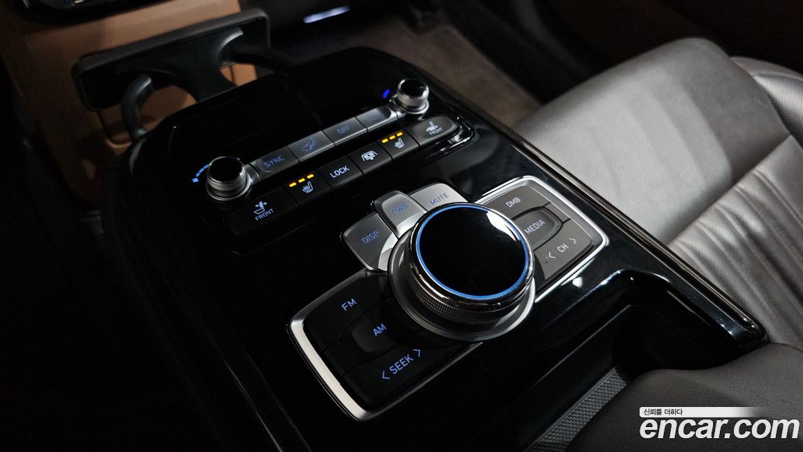 Genesis G90 2019