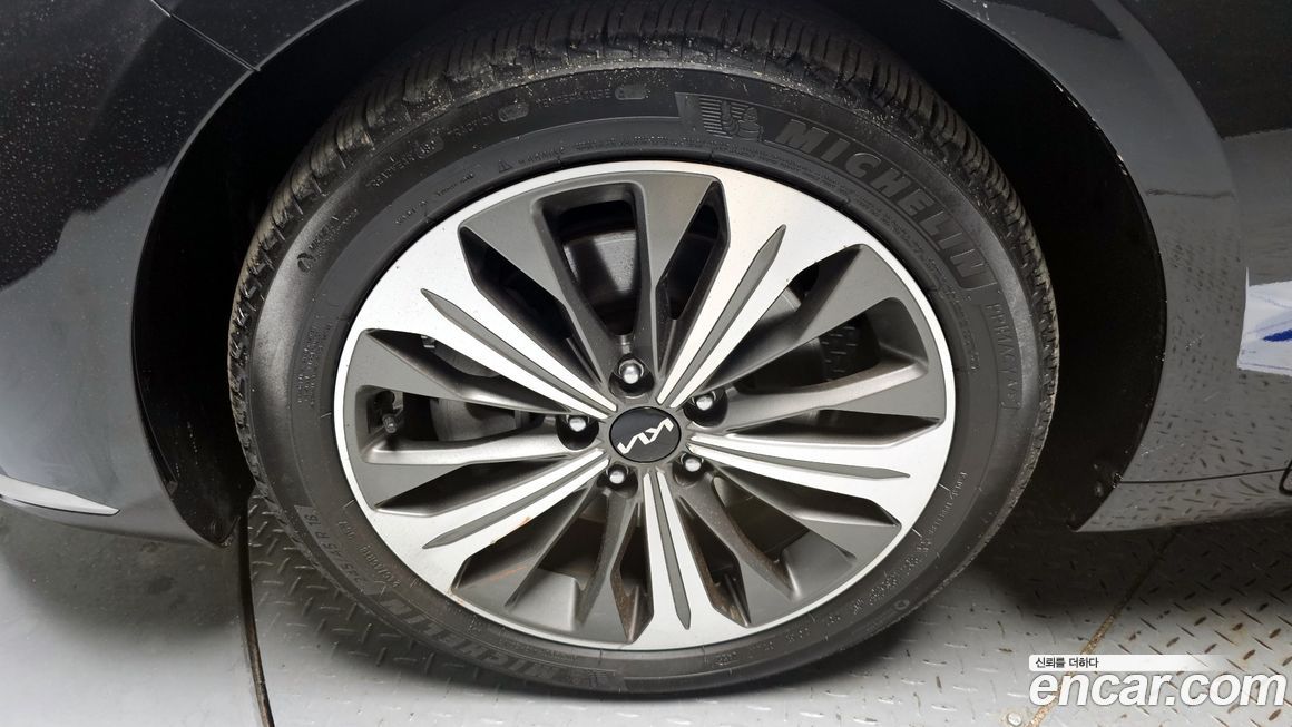 Kia K8 2023