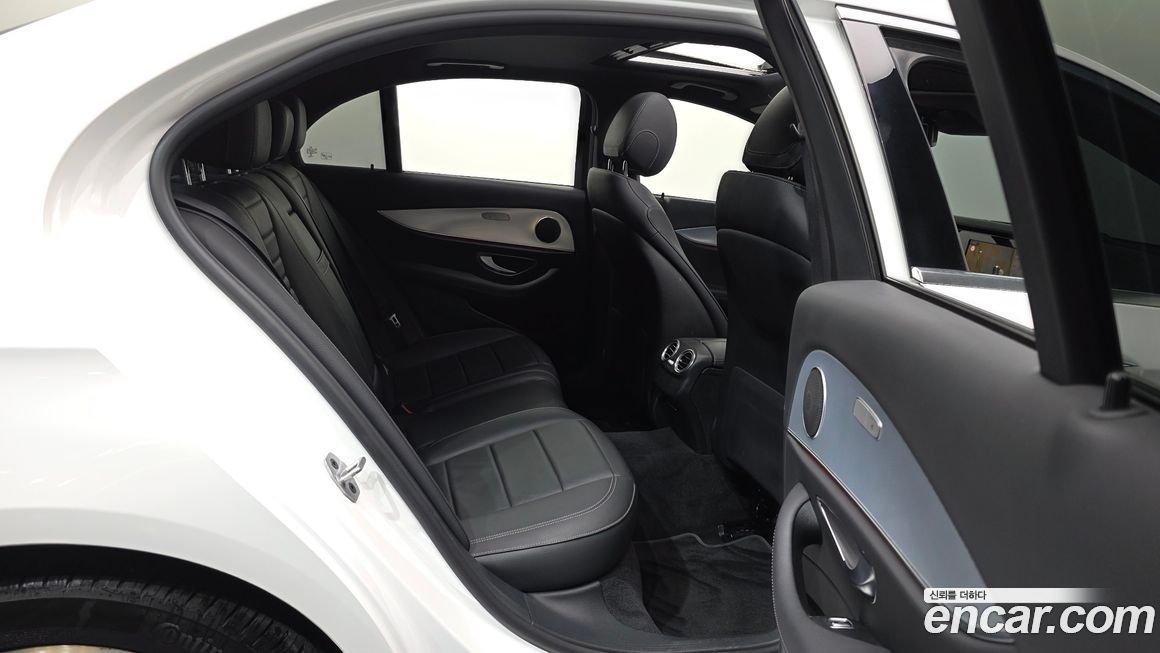 Mercedes-Benz E-Class 2020