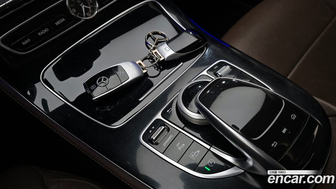 Mercedes-Benz E-Class 2019