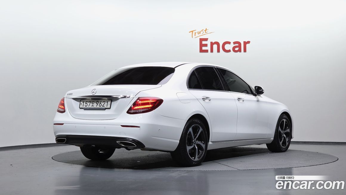 Mercedes-Benz E-Class 2020