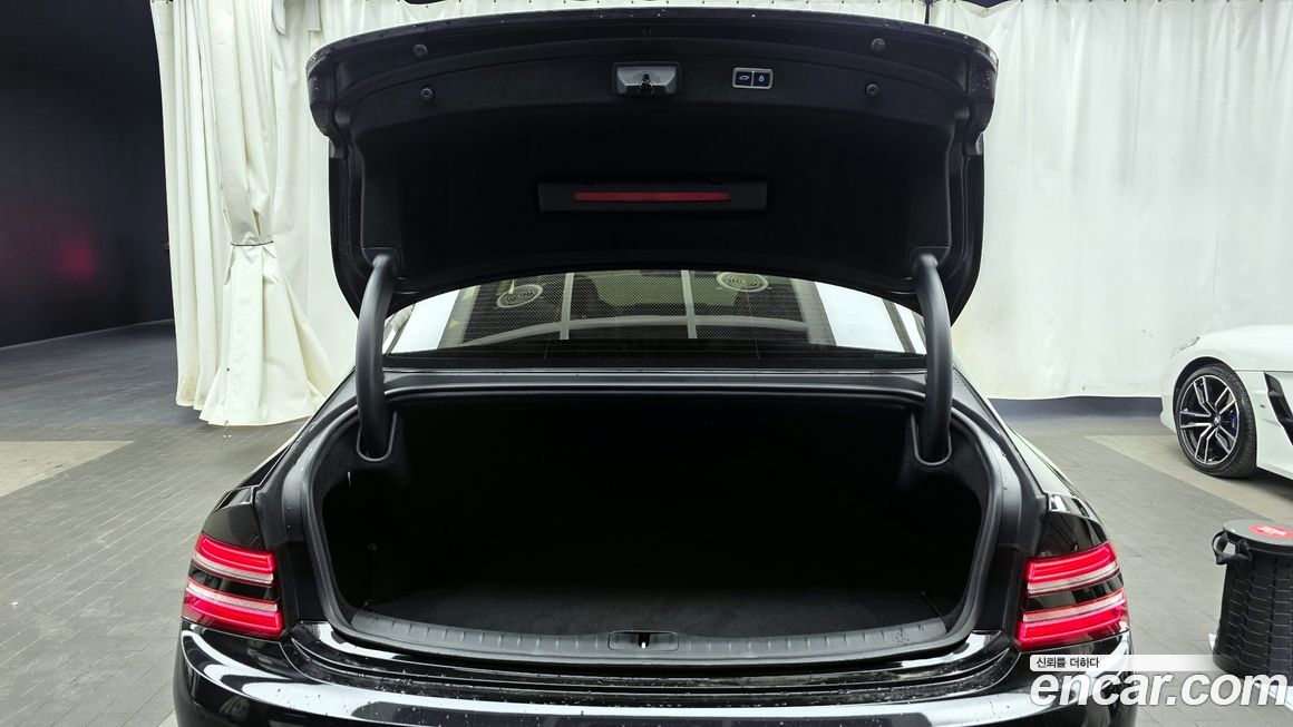 Genesis G80 2021