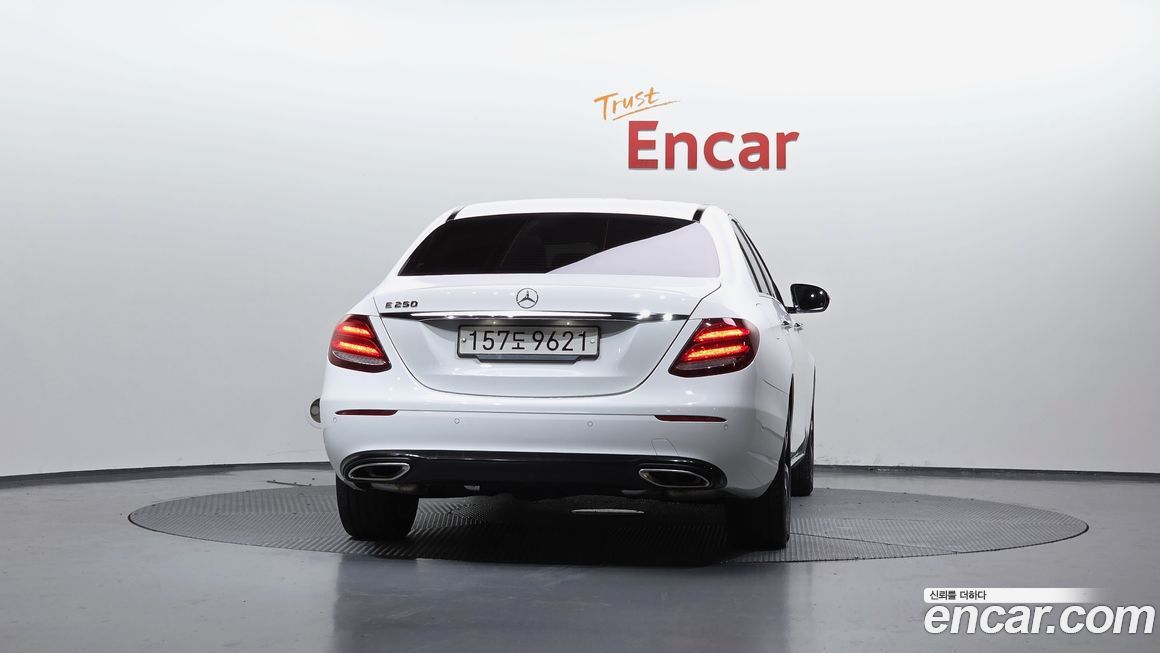 Mercedes-Benz E-Class 2020