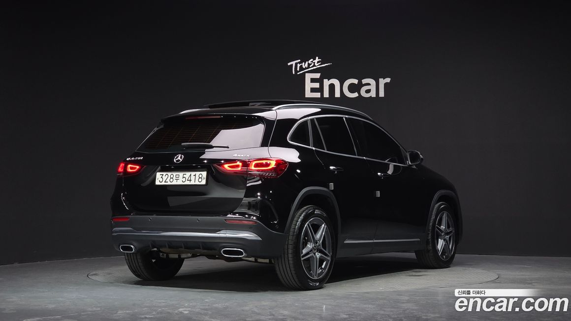 Mercedes-Benz GLA-Class 2020