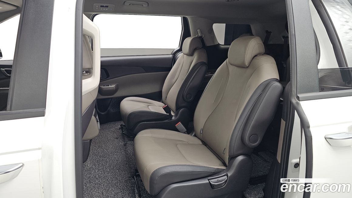 Kia Canival 2024