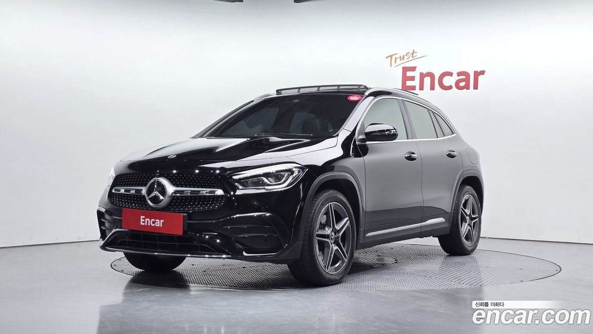 Mercedes-Benz GLA-Class 2021