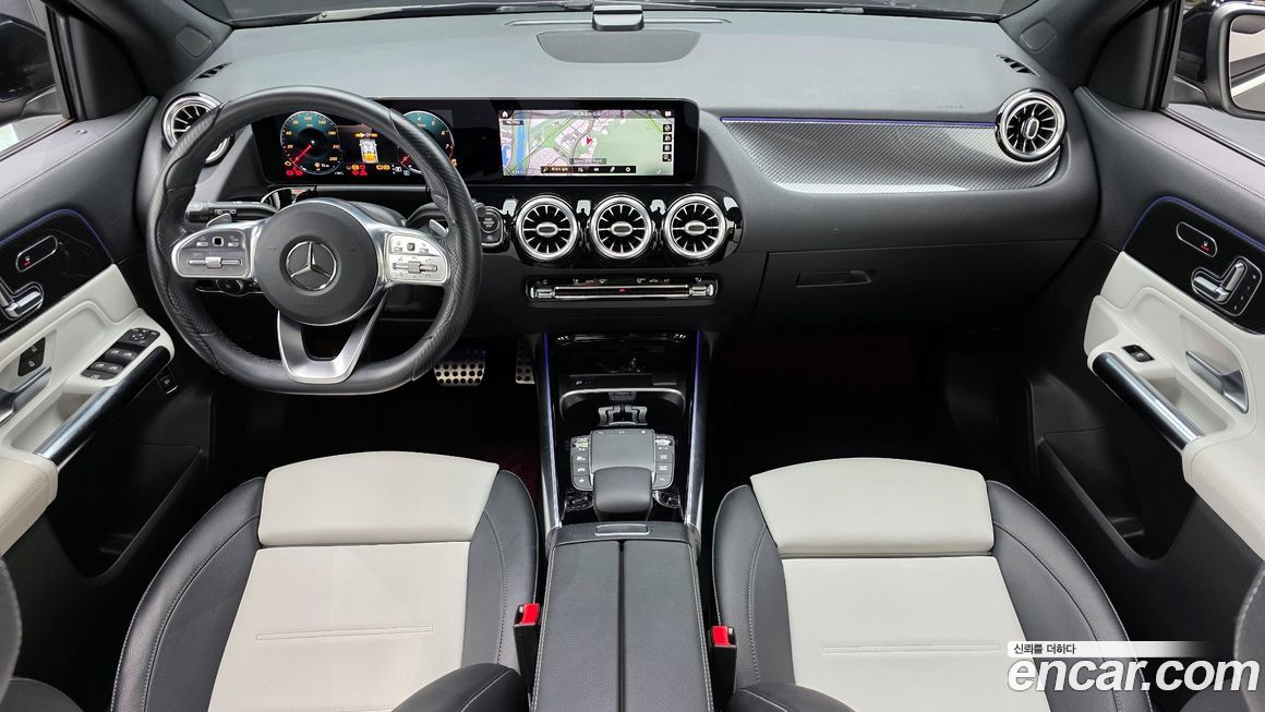 Mercedes-Benz GLA-Class 2021