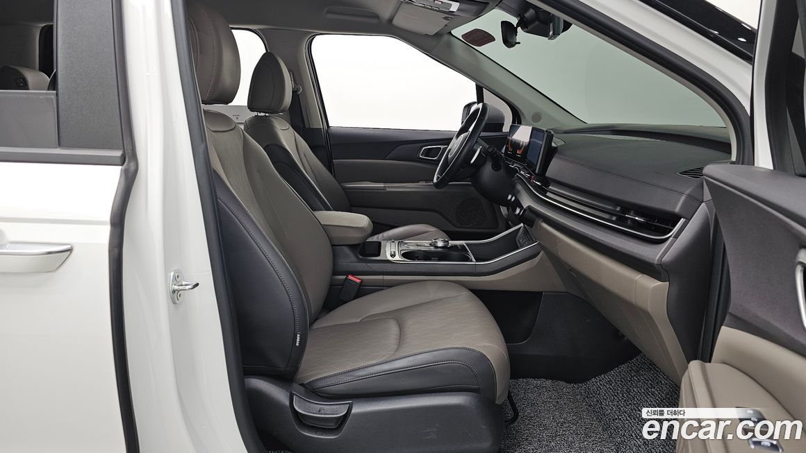 Kia Canival 2024