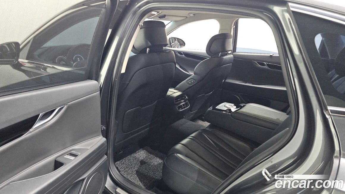 Genesis G80 2021