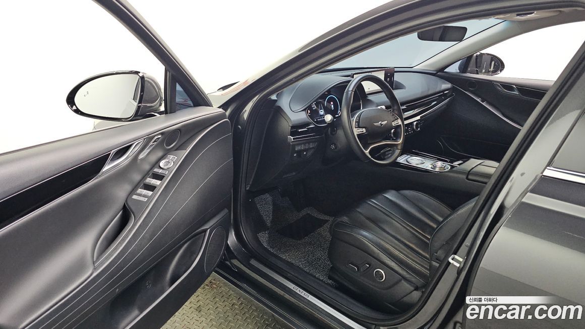 Genesis G80 2021