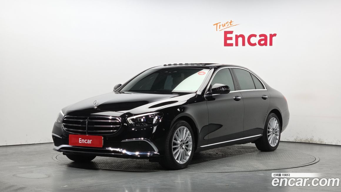 Mercedes-Benz E-Class 2021