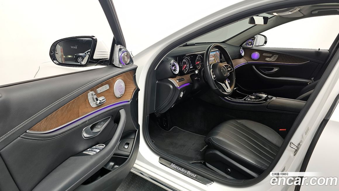 Mercedes-Benz E-Class 2020