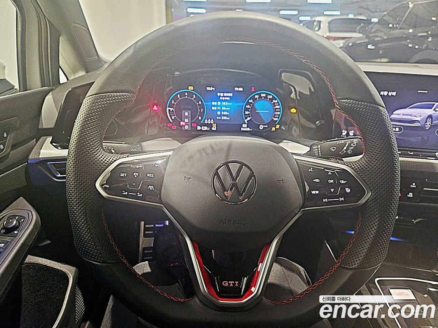 Volkswagen Golf 2023