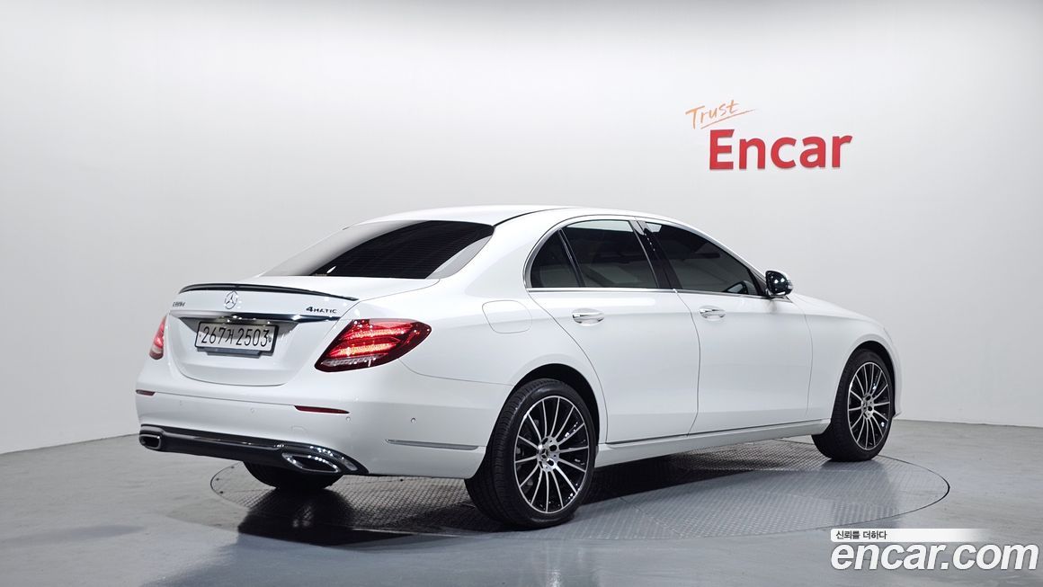 Mercedes-Benz E-Class 2020