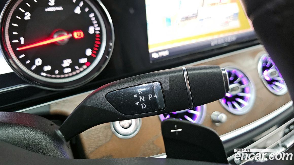 Mercedes-Benz E-Class 2020