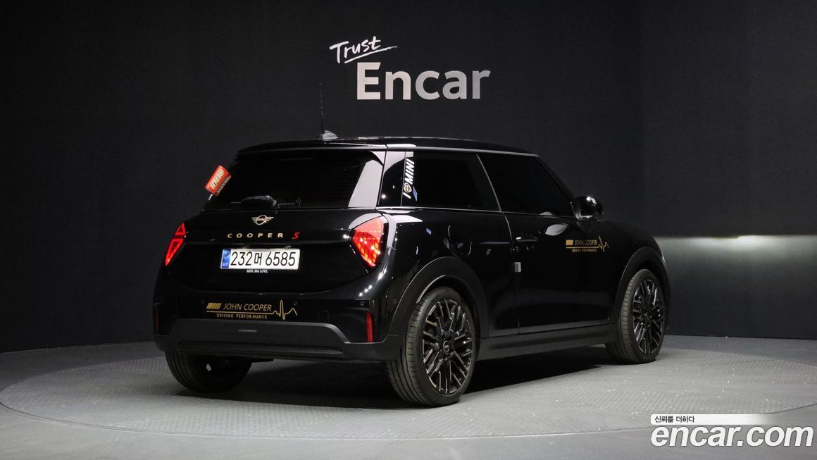 Mini Cooper 2025