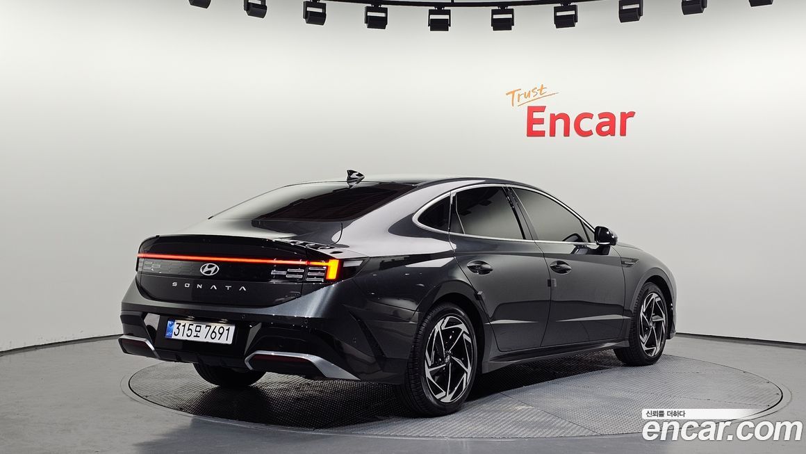 Hyundai Sonata 2025