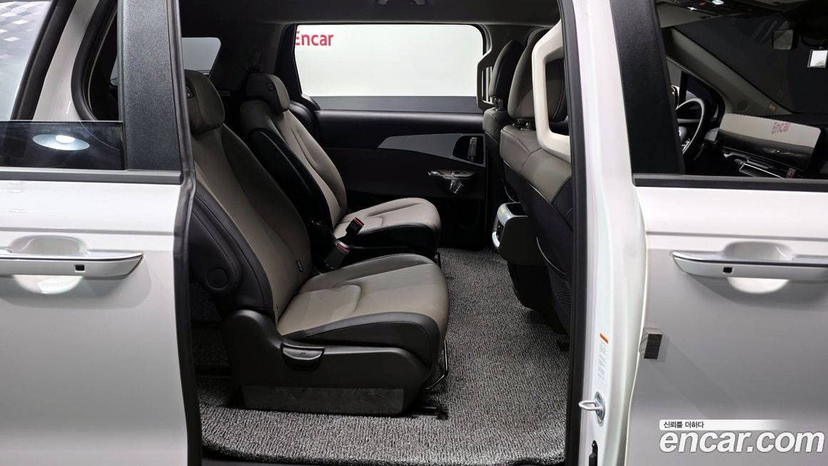Kia Canival 2024