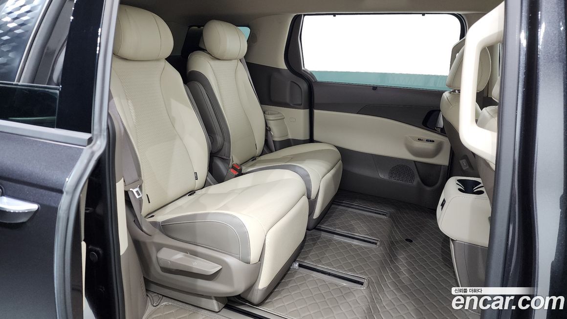 Kia Canival 2025