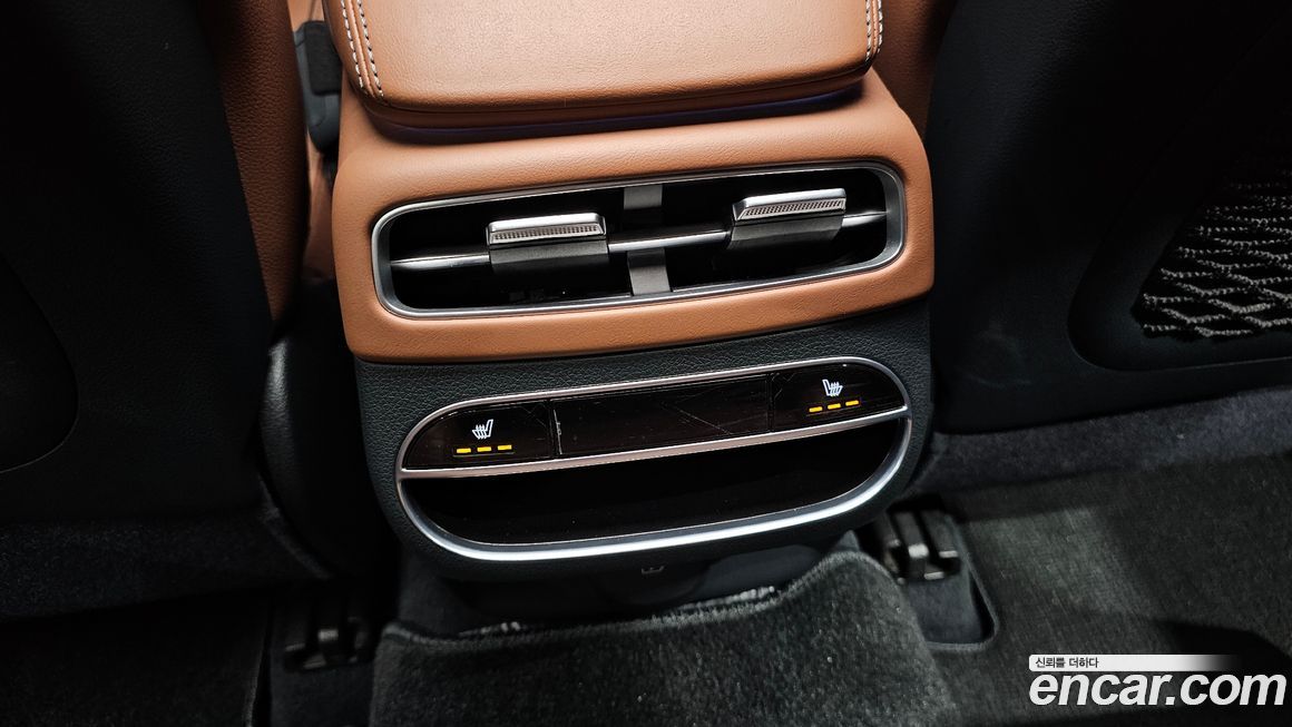 Genesis GV70 2021