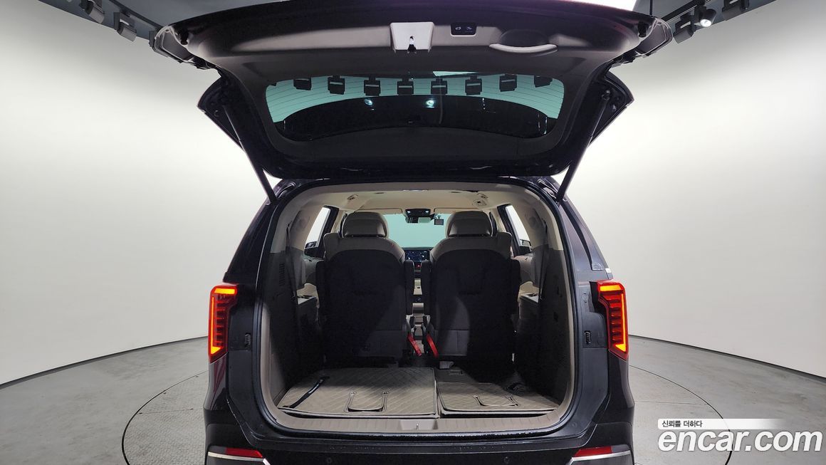 Kia Canival 2025