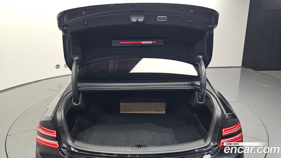 Genesis G80 2022