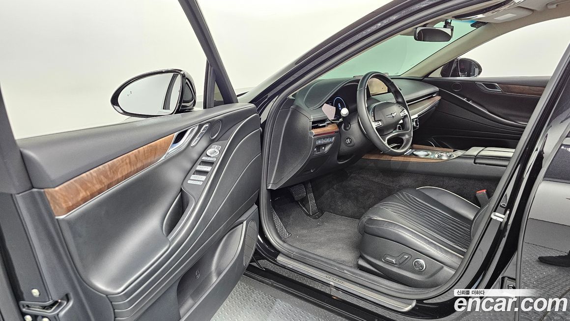 Genesis G80 2021
