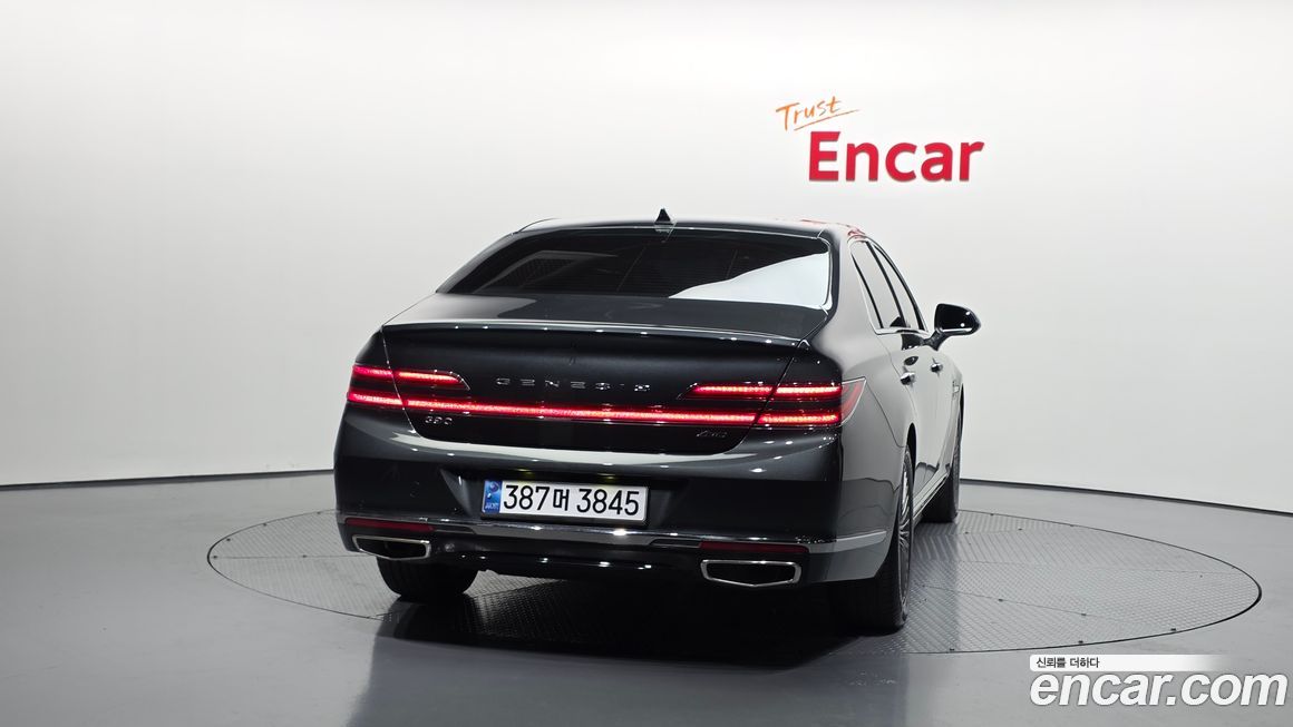 Genesis G90 2021
