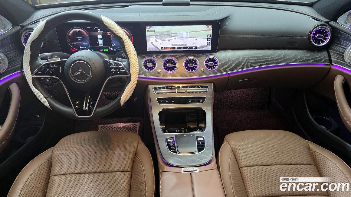 Mercedes-Benz E-Class 2022