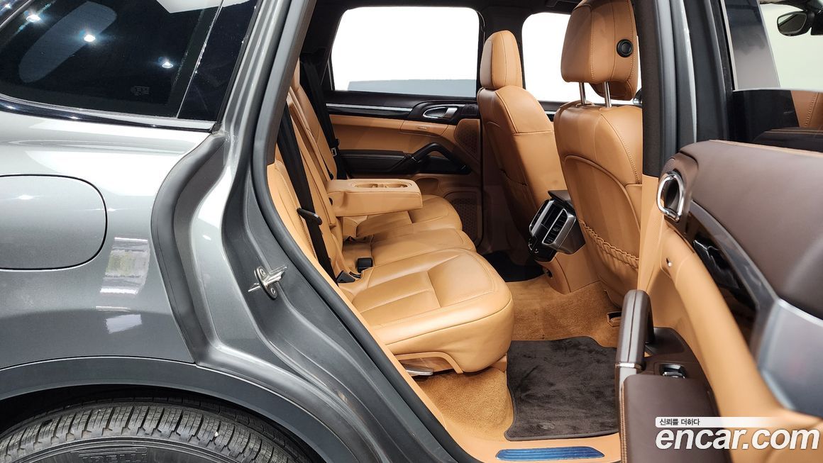 Porsche Cayenne 2015