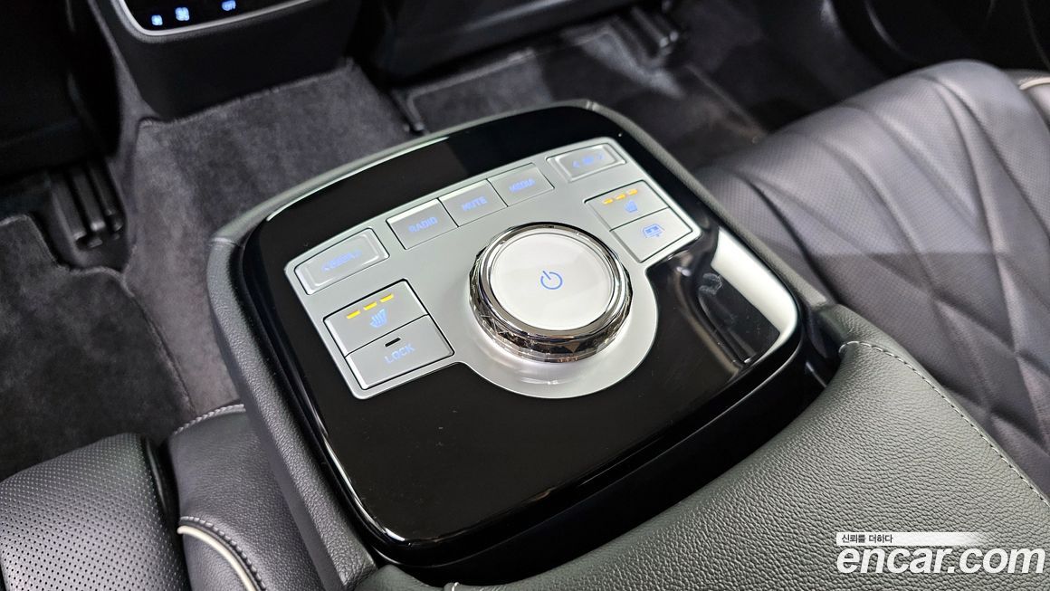 Genesis G80 2023