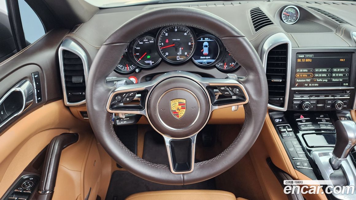 Porsche Cayenne 2015