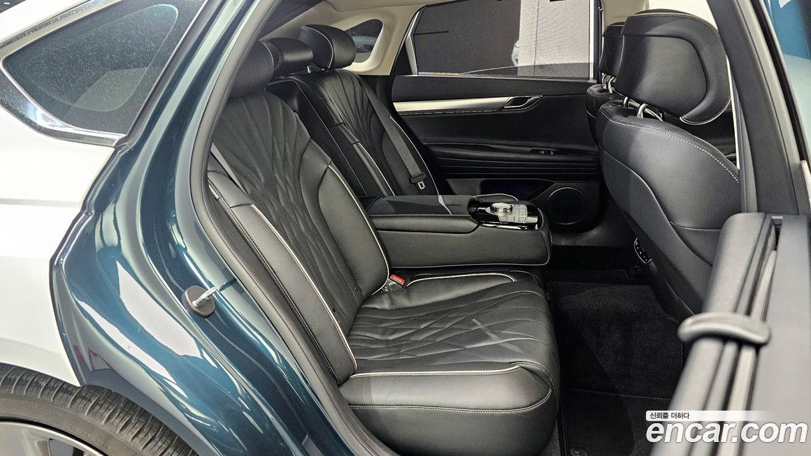 Genesis G80 2023