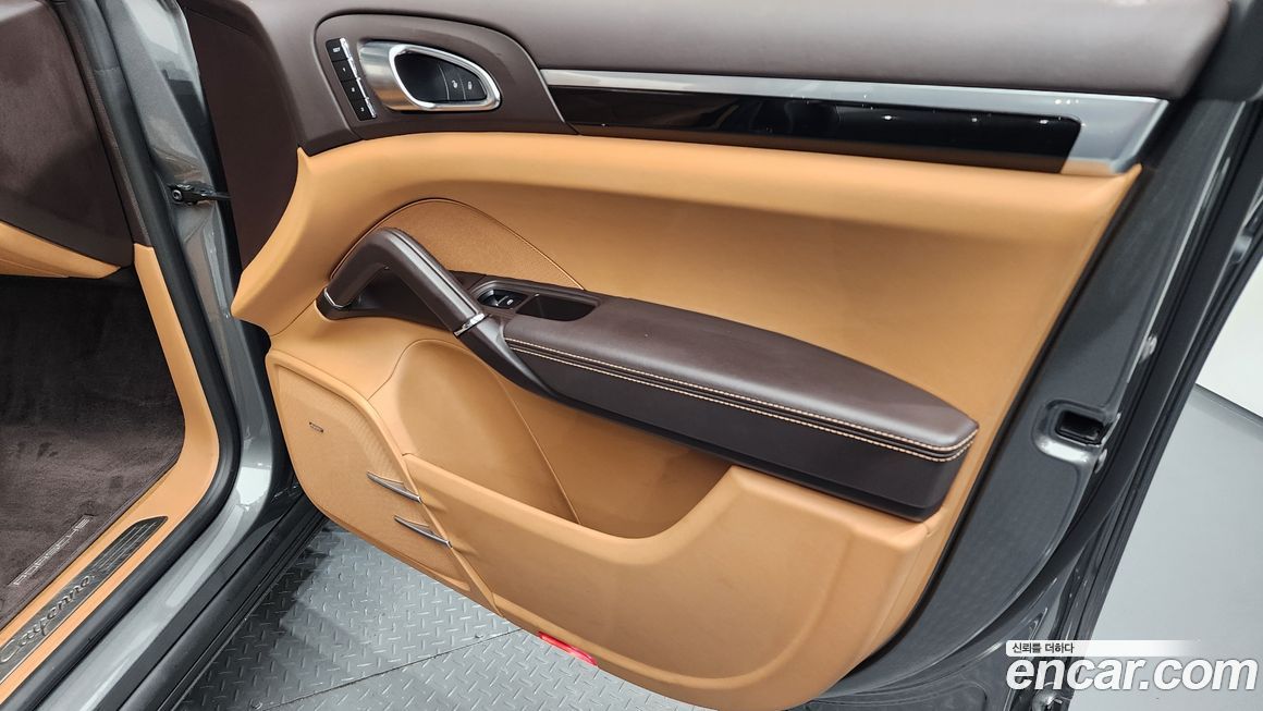 Porsche Cayenne 2015