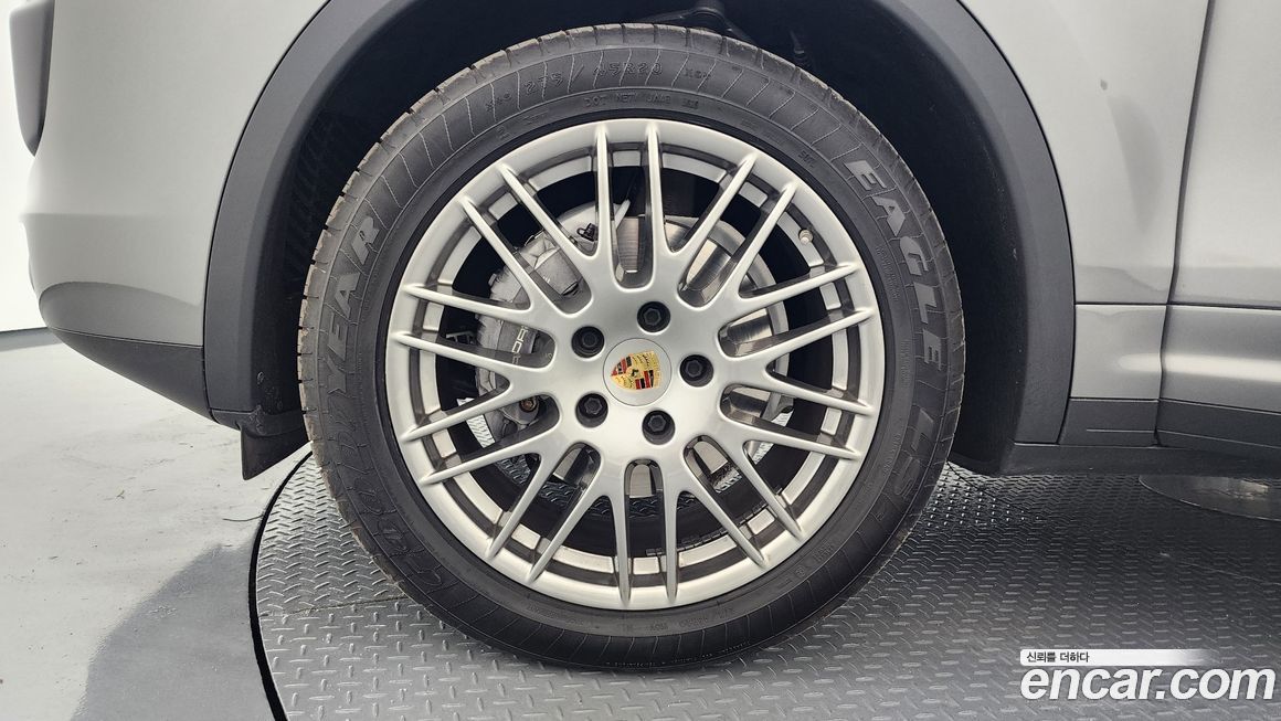 Porsche Cayenne 2015