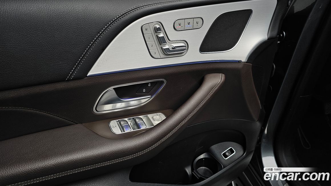 Mercedes-Benz GLE-Class 2021