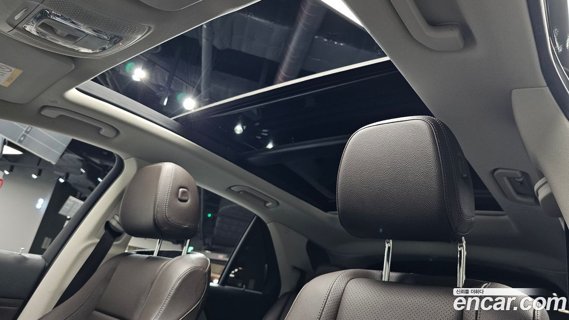 Mercedes-Benz GLE-Class 2021