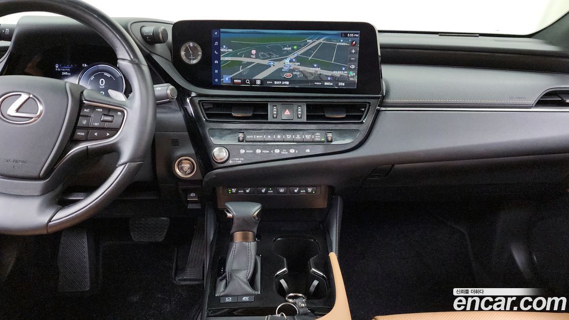 Lexus ES 2023