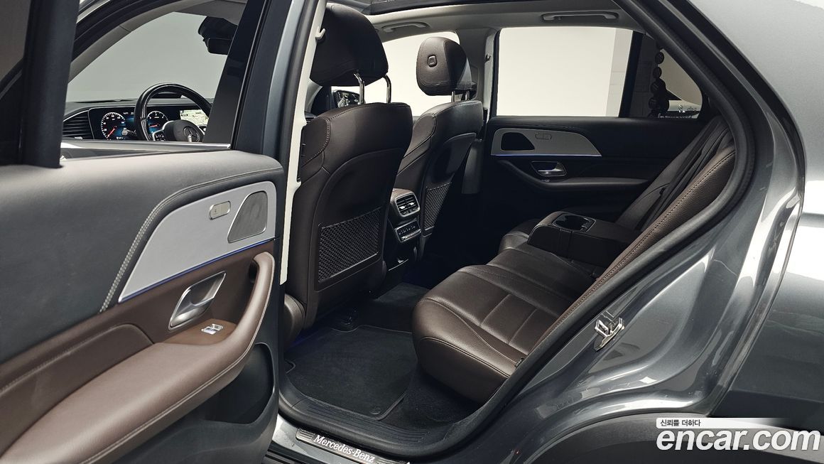 Mercedes-Benz GLE-Class 2021