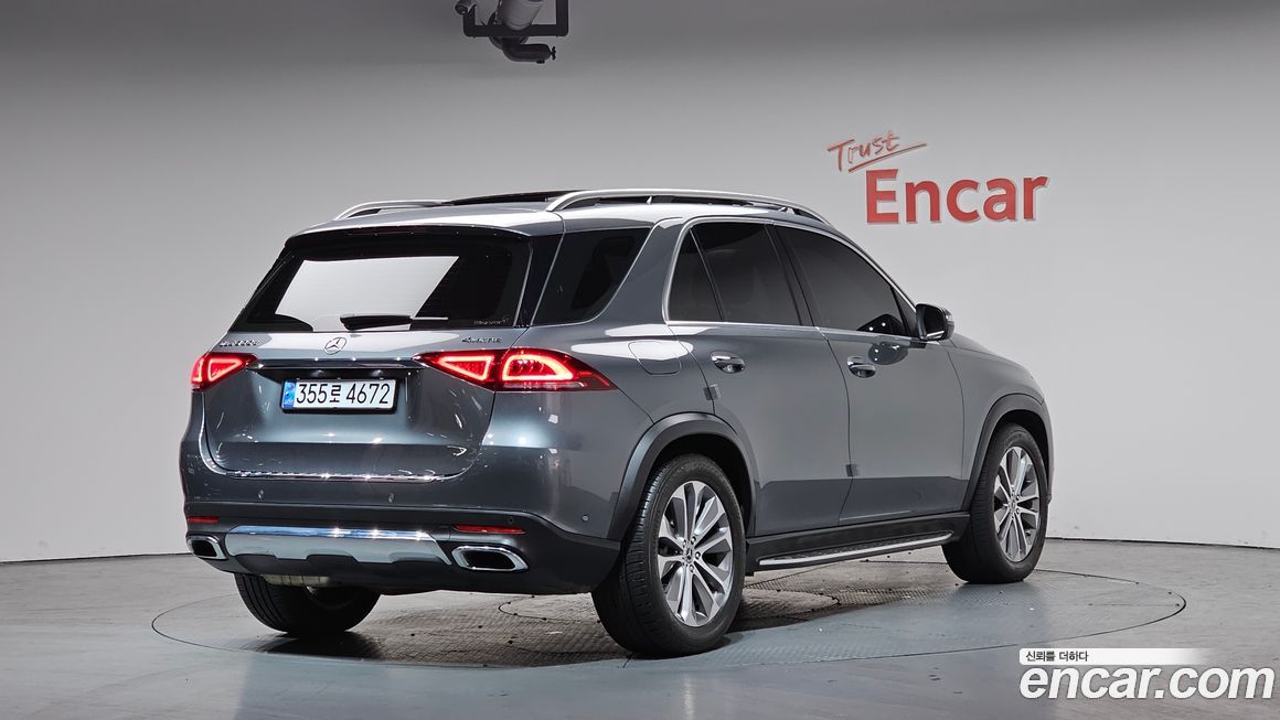 Mercedes-Benz GLE-Class 2021