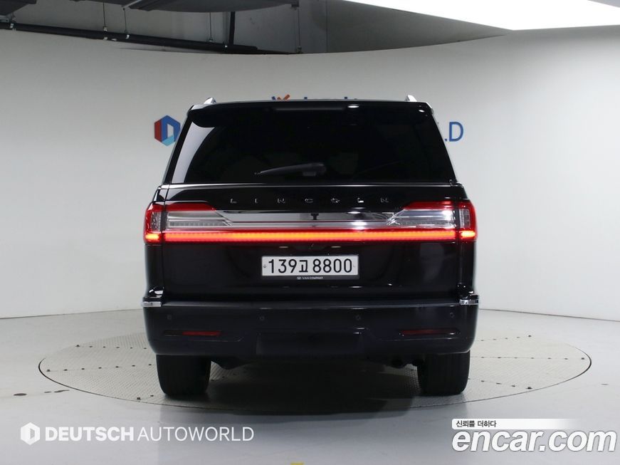 Lincoln Navigator 2020