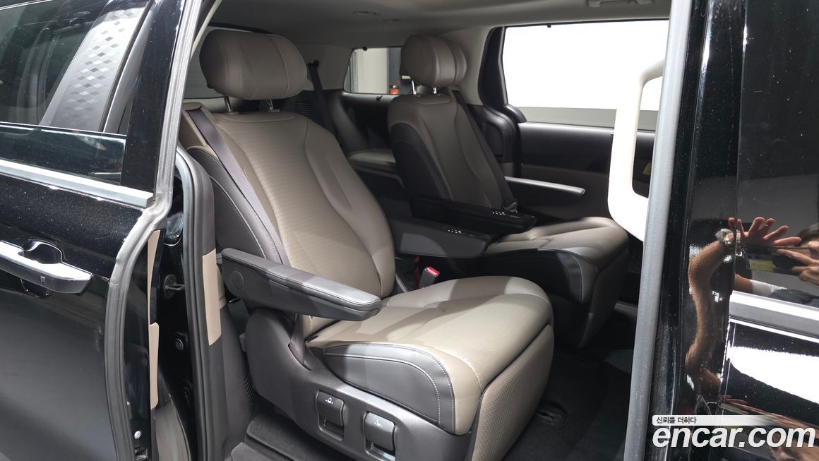Kia Canival 2024