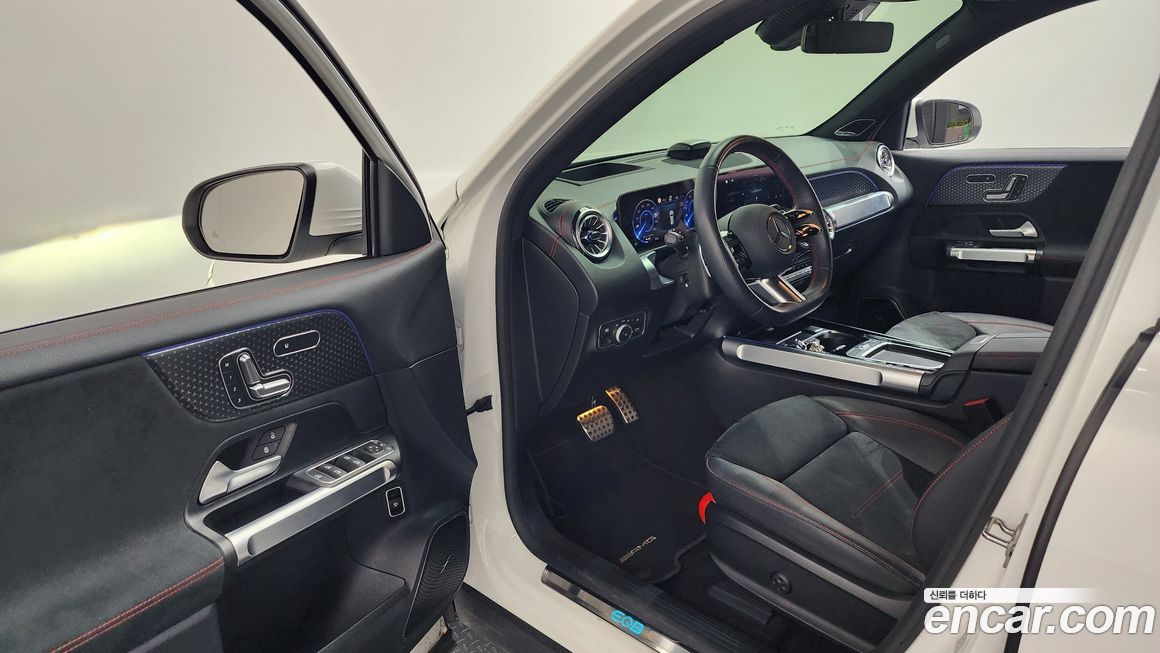 Mercedes-Benz EQB 2025