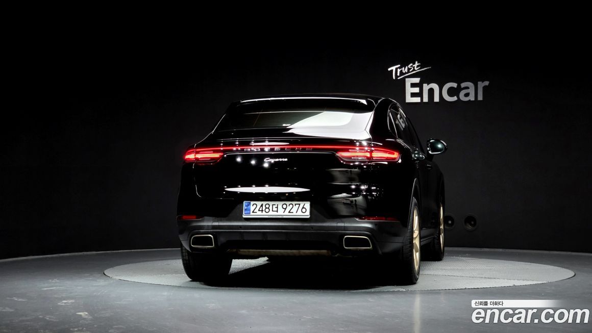 Porsche Cayenne 2022