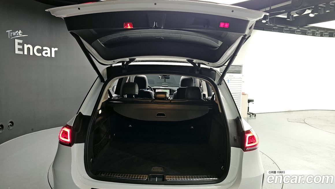 Mercedes-Benz GLE-Class 2021