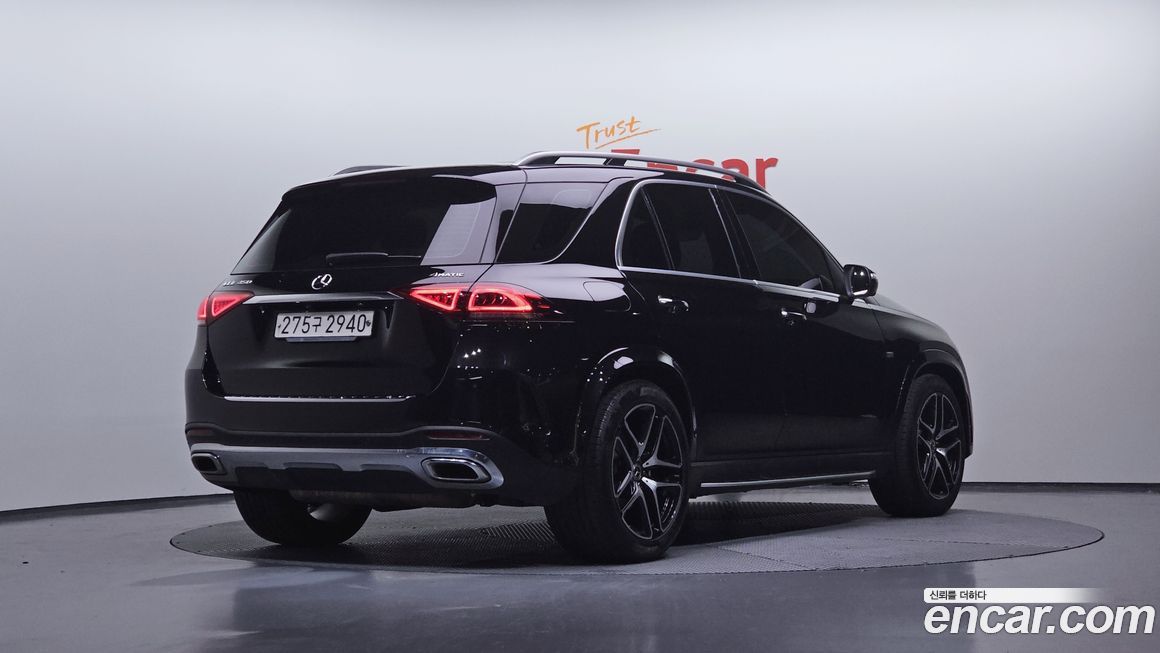 Mercedes-Benz GLE-Class 2020