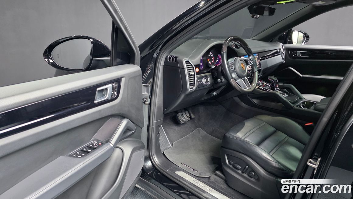 Porsche Cayenne 2022