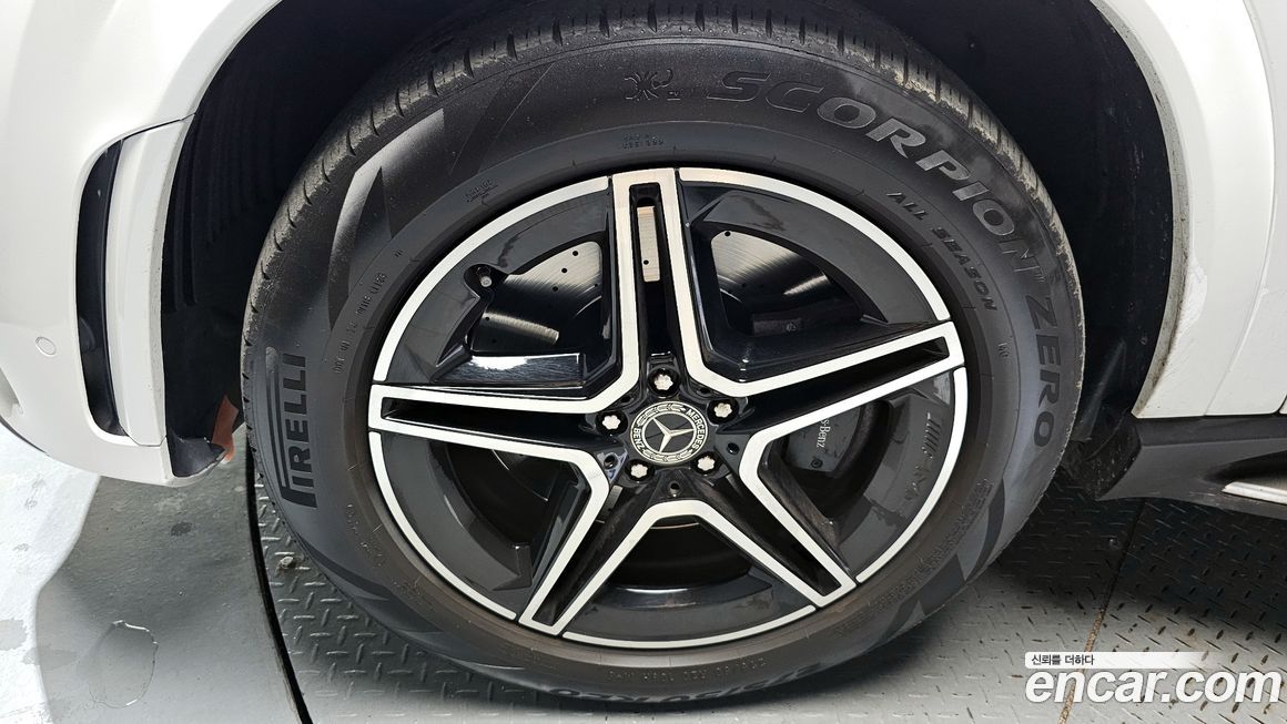 Mercedes-Benz GLE-Class 2021