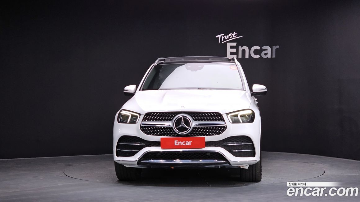Mercedes-Benz GLE-Class 2021